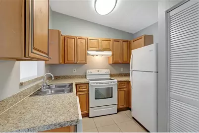 1212 Coolmont Drive, Brandon, FL 33511 - Photo 13