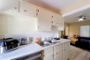 210 W Floribraska Ave, Tampa, FL 33603 - Photo 49