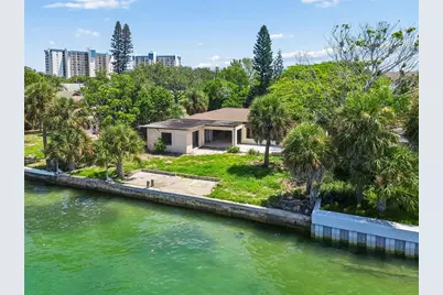 9300 Gulf Boulevard, Saint Pete Beach, FL 33706 - Photo 17