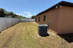 3920 Willow Walk Dr, Palmetto, FL 34221 - Photo 17