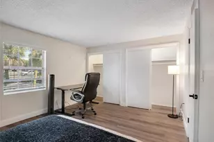 4335 Aegean Dr, Tampa, FL 33611 - Photo 15