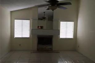 1703 Paddock Dr, Plant City, FL 33566 - Photo 9