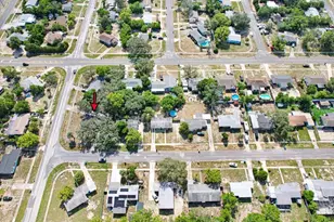 1228 Academy Ave, Spring Hill, FL 34606 - Photo 11