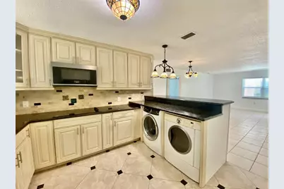 506 71st Avenue #4, Saint Pete Beach, FL 33706 - Photo 7