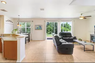 9312 Logwood Ct, Tampa, FL 33647 - Photo 19