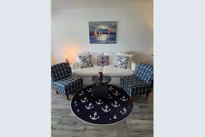 4550 Cove Circle #505, Saint Petersburg, FL 33708 - Photo 3