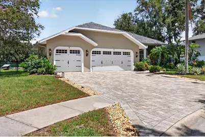 8735 Crescent Forest Boulevard, New Port Richey, FL 34654 - Photo 5