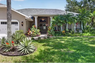 8735 Crescent Forest Boulevard, New Port Richey, FL 34654 - Photo 7