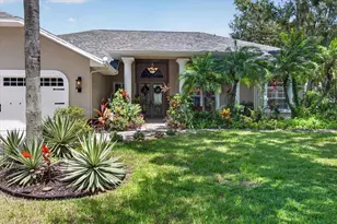 8735 Crescent Forest Blvd, New Port Richey, FL 34654 - Photo 7