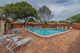 10263 98th St, Largo, FL 33773 - Photo 21