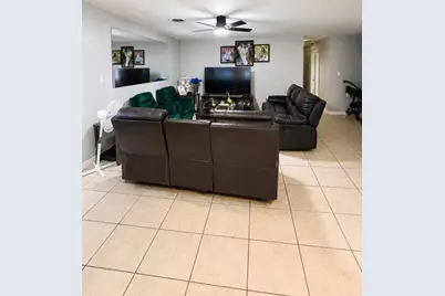 811 Hillside Avenue, Lake Wales, FL 33853 - Photo 3