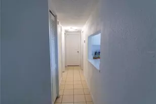 4718 Eldorado Dr, Tampa, FL 33615 - Photo 5