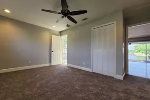 128 98th Ave N, Saint Petersburg, FL 33702 - Photo 9