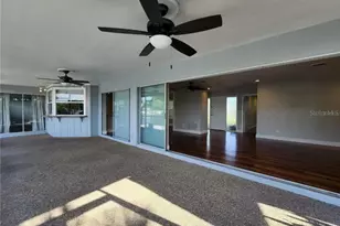 128 98th Ave N, Saint Petersburg, FL 33702 - Photo 13