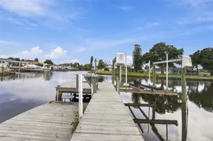 128 98th Ave N, Saint Petersburg, FL 33702 - Photo 31