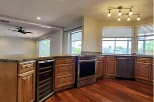 128 98th Ave N, Saint Petersburg, FL 33702 - Photo 5