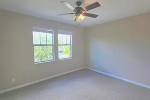 10619 Mistflower Ln, Tampa, FL 33647 - Photo 29