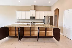 10619 Mistflower Ln, Tampa, FL 33647 - Photo 31