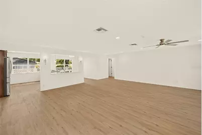 833 Tallowood Drive, Largo, FL 33770 - Photo 3
