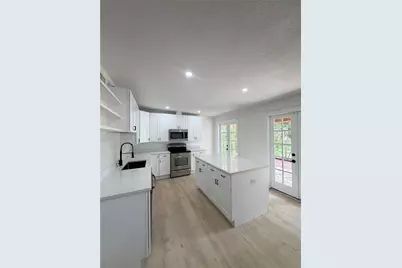 104 W Lambright Street, Tampa, FL 33604 - Photo 29