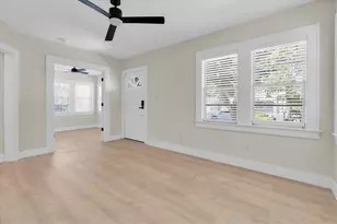 104 W Lambright St, Tampa, FL 33604 - Photo 5