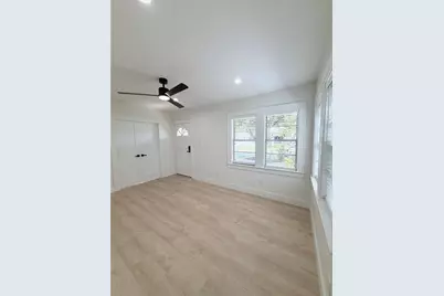 104 W Lambright Street, Tampa, FL 33604 - Photo 7