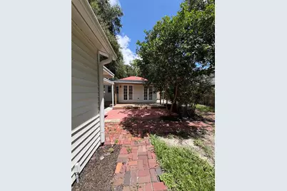 104 W Lambright Street, Tampa, FL 33604 - Photo 31