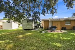 5450 & 5452 Lisa Circle, Zephyrhills, FL 33542 - Photo 23