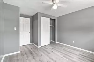 5450 & 5452 Lisa Circle, Zephyrhills, FL 33542 - Photo 13