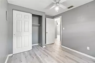 5450 & 5452 Lisa Circle, Zephyrhills, FL 33542 - Photo 17