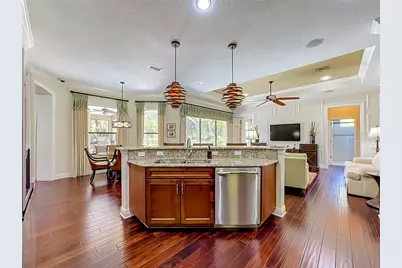 7668 Silverwood Court, Lakewood Ranch, FL 34202 - Photo 15