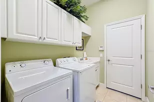 7668 Silverwood Ct, Lakewood Ranch, FL 34202 - Photo 41