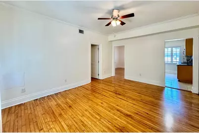 2117 W Dekle Avenue #D1, Tampa, FL 33606 - Photo 5