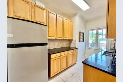 2117 W Dekle Avenue #D1, Tampa, FL 33606 - Photo 9
