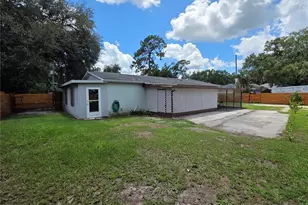 5809 Half Moon Lake Rd, Tampa, FL 33625 - Photo 19