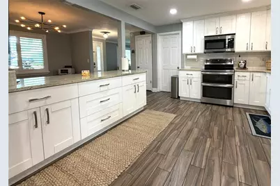 703 23rd Street SW, Largo, FL 33770 - Photo 11