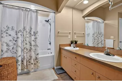 100 4th Avenue S #310, Saint Petersburg, FL 33701 - Photo 11