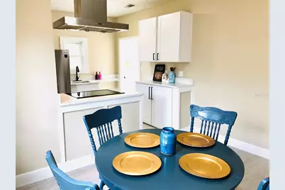 908 Vine Avenue, Clearwater, FL 33755 - Photo 15