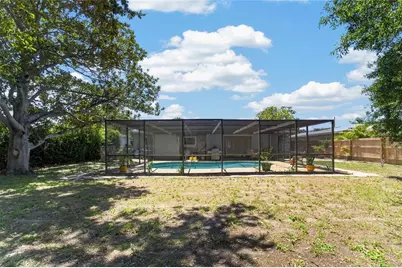 5825 20th Avenue S, Gulfport, FL 33707 - Photo 45