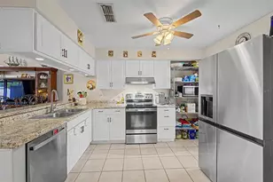 1004 Coolwood Pl, Brandon, FL 33511 - Photo 9