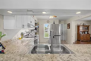 1004 Coolwood Pl, Brandon, FL 33511 - Photo 15