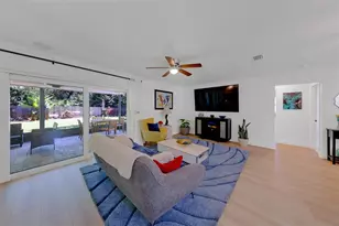 2043 Dodge St, Clearwater, FL 33760 - Photo 11