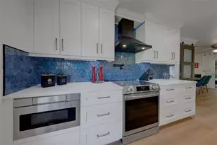 2043 Dodge St, Clearwater, FL 33760 - Photo 9