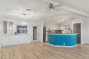 7713 Moriah Ave, Brooksville, FL 34613 - Photo 9