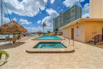 51 Island Way #909, Clearwater, FL 33767 - Photo 5