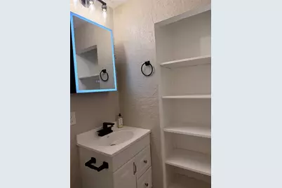 1843 N Washington Avenue, Clearwater, FL 33755 - Photo 9