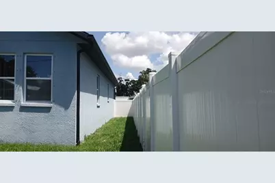 2736 W Spruce Street, Tampa, FL 33607 - Photo 3