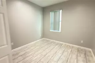 2736 W Spruce St, Tampa, FL 33607 - Photo 15