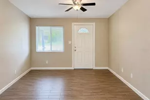 8836 79th Pl, Seminole, FL 33777 - Photo 3
