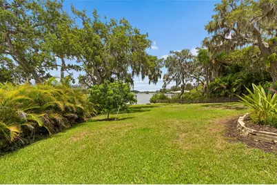 904 Bayshore Drive, Tarpon Springs, FL 34689 - Photo 51